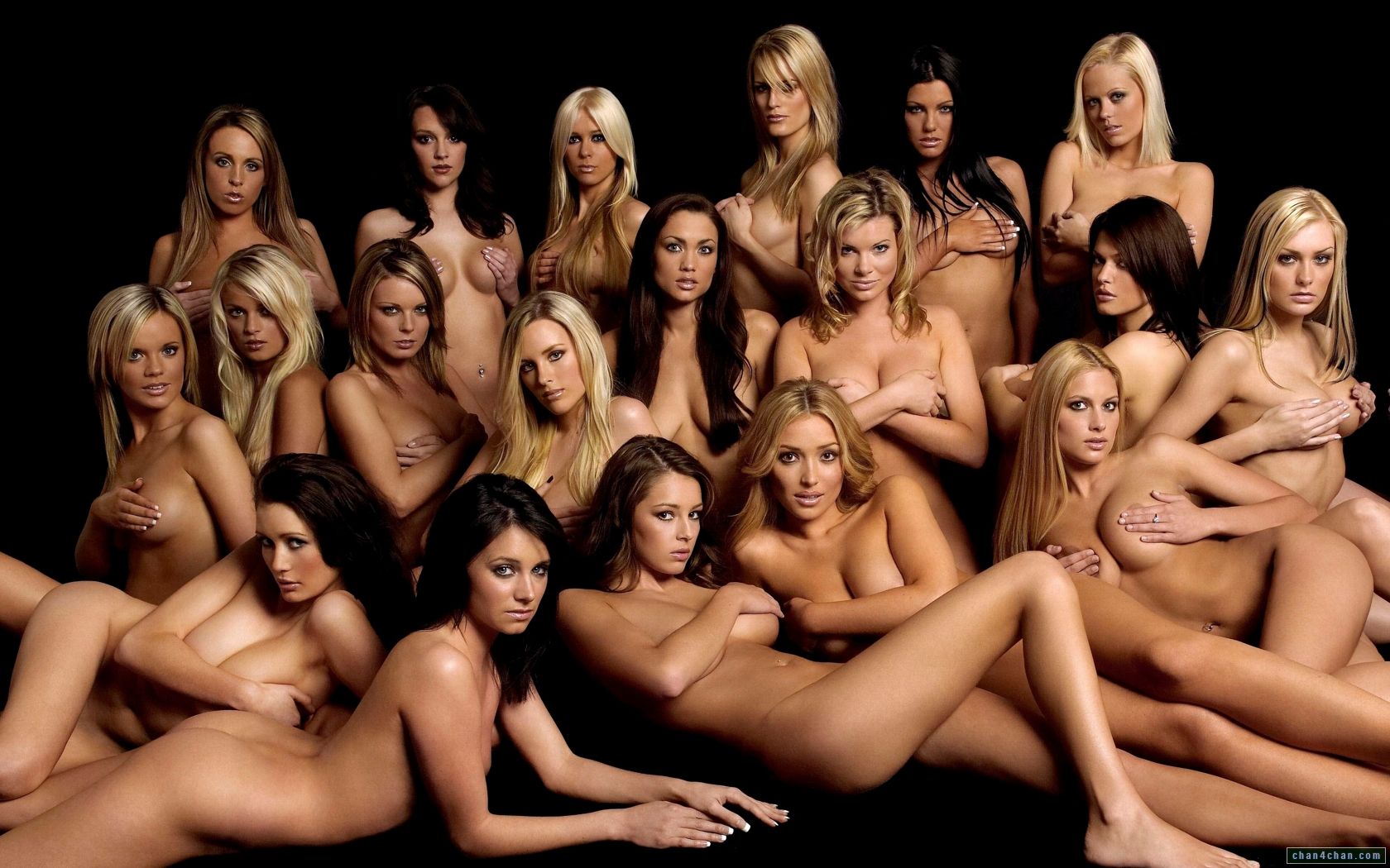 19-Naked-Ladies